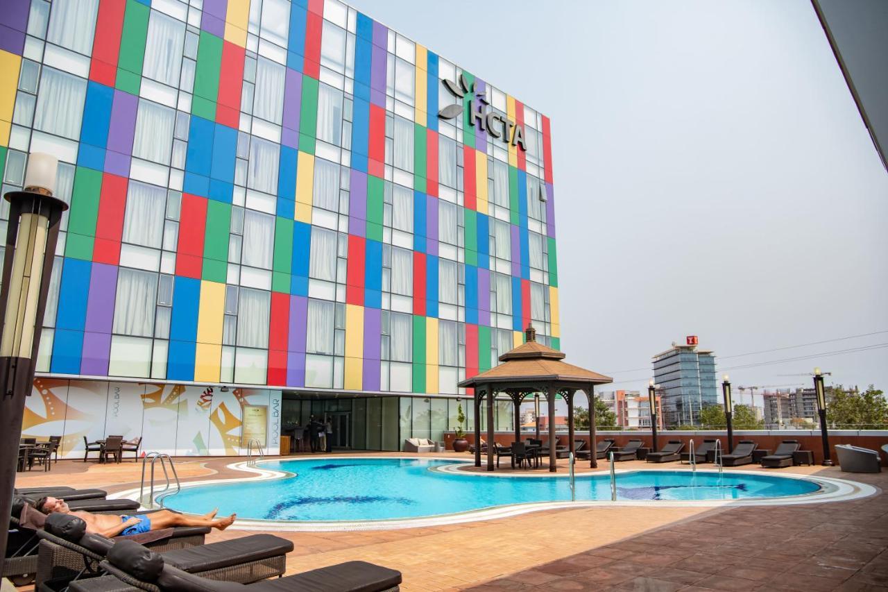 Hotel De Convencoes De Talatona Hcta Luanda Exterior photo